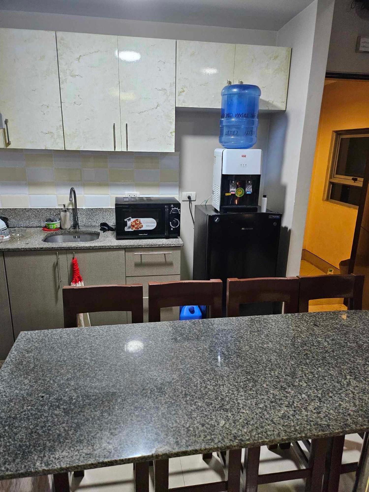 Cubao Manhattan Heights Unit 5A Tower C Quezon City Exterior foto